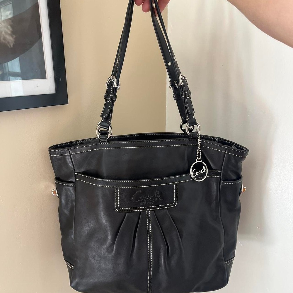 Y2K 2000s Coach Black Leather Gallery Tote shoulder bag / handbag